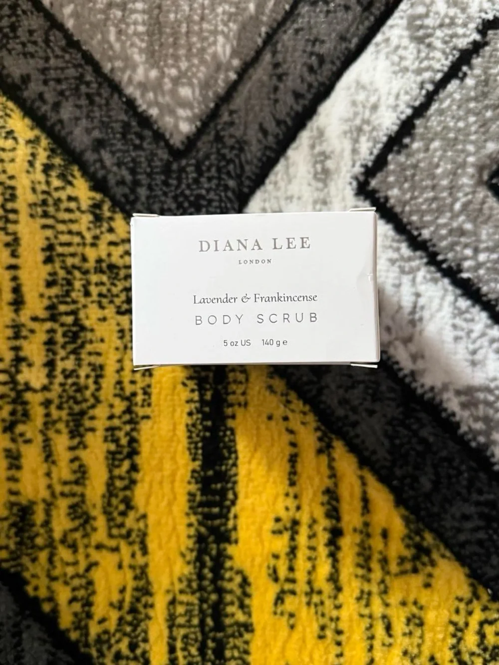 Diana Lee London Lavender & Frankincense Body Scrub (5 oz / 140 g)